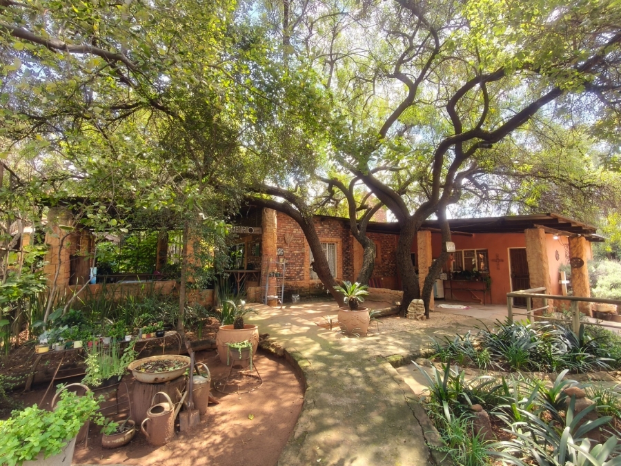 3 Bedroom Property for Sale in Rustenburg Rural North West